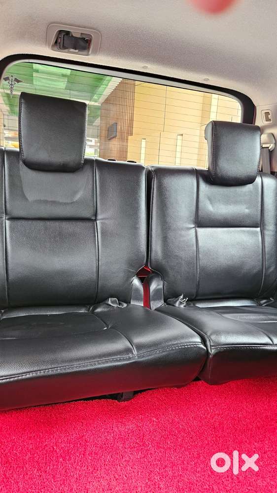 Toyota Innova Crysta 2.4 G Plus Mt 8 Str, 2016, Diesel