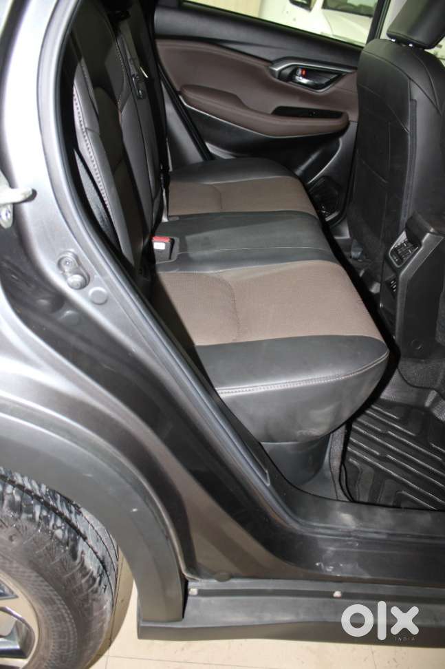 Toyota Urban Cruiser Hyryder 1.5 V Neo Drive At, 2024, Petrol