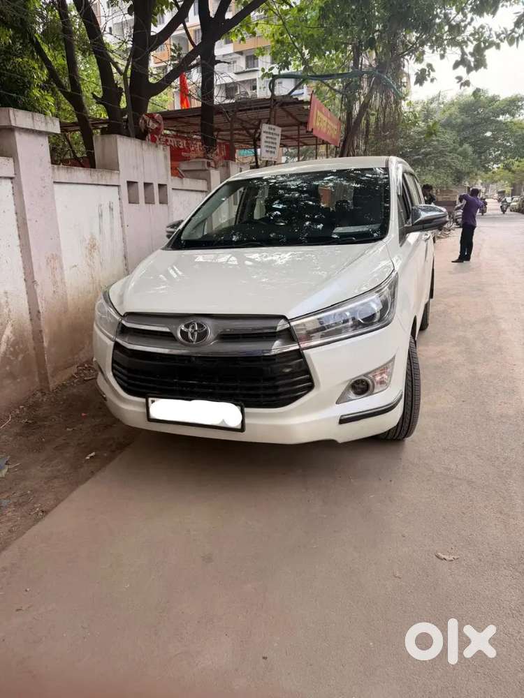 Toyota Innova Crysta 2019