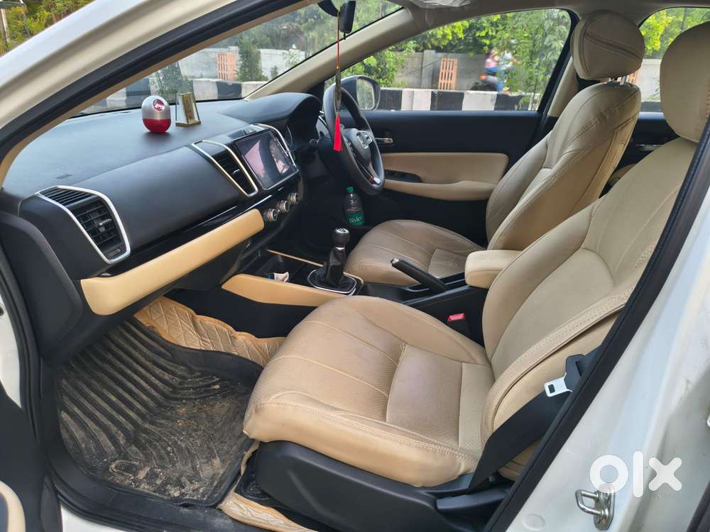 Honda City V Mt Sunroof, 2022, Petrol