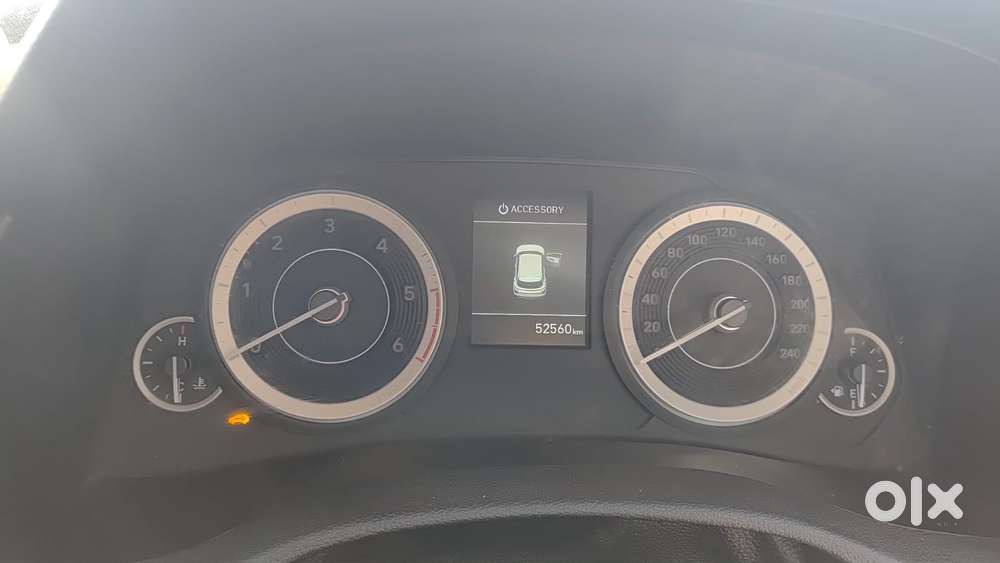 Hyundai Creta 1.5 S Plus Knight Diesel Dual Tone, 2023, Diesel