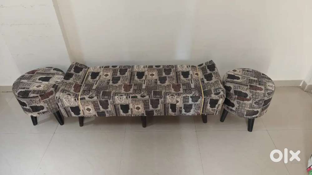 Ottoman Bench with 2 Stools