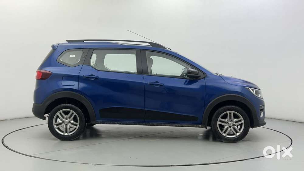 Renault Triber Rxz, 2021, Petrol