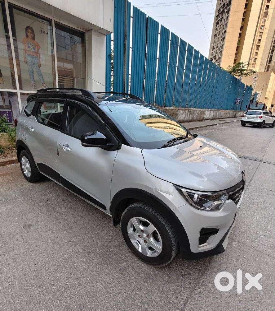 Renault Triber Rxt, 2022, Petrol
