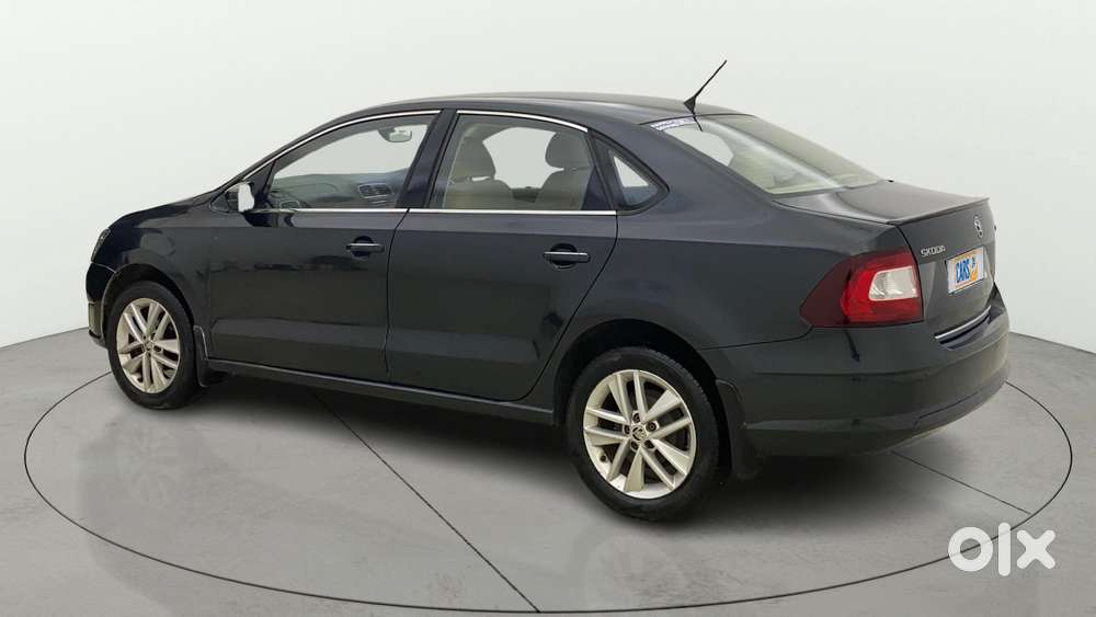 Skoda Rapid 1.6 Mpi At Style, 2018, Petrol