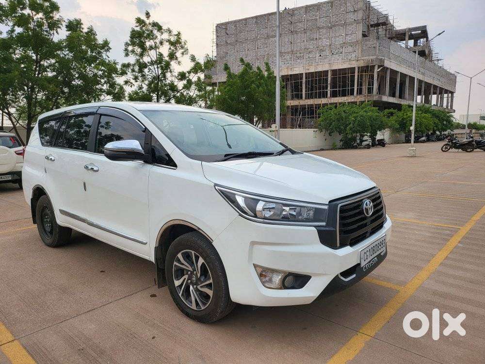 Toyota Innova Crysta 2.4 G Mt 7 Str, 2021, Diesel