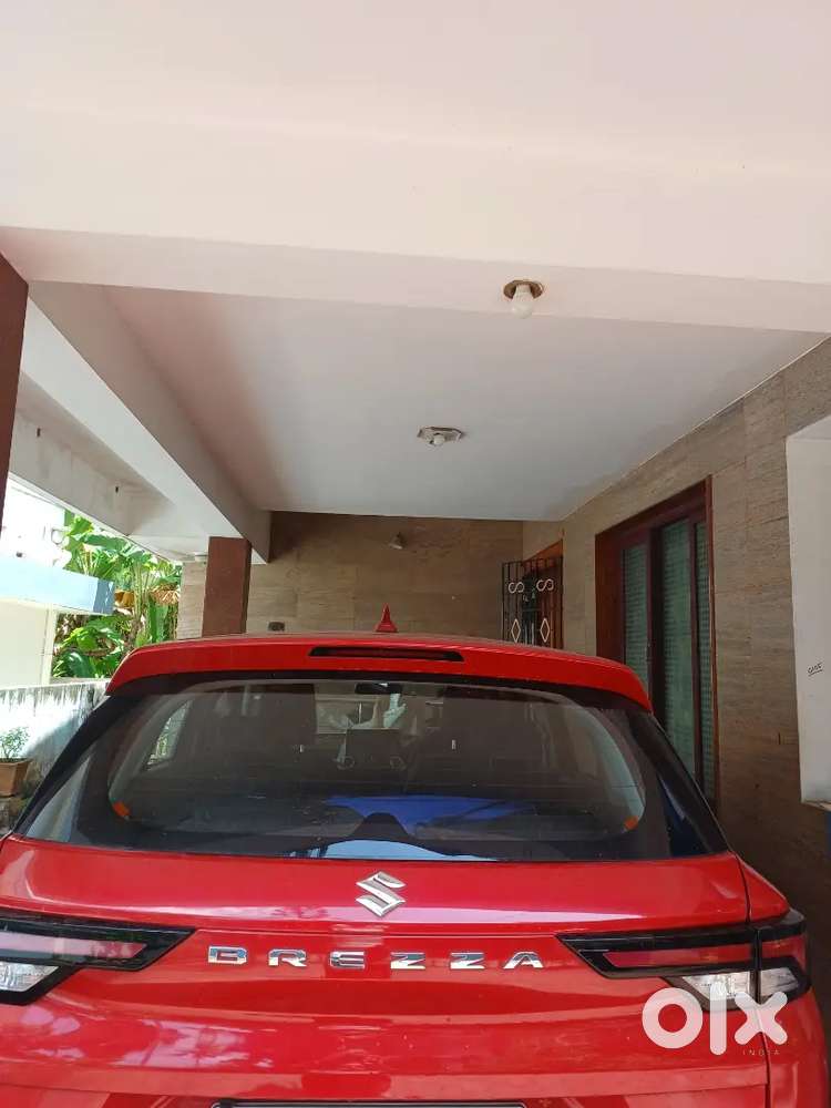 Maruti Suzuki Brezza Lxi 2024
