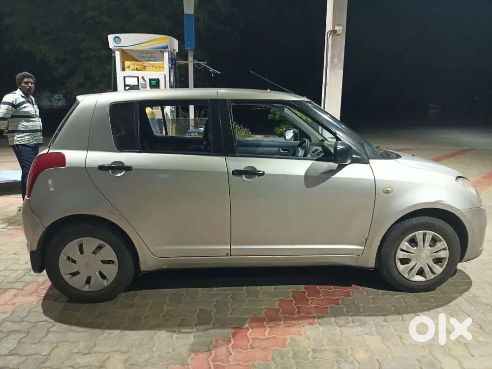Marthi Suzuki Swift Petrol Modal 2005