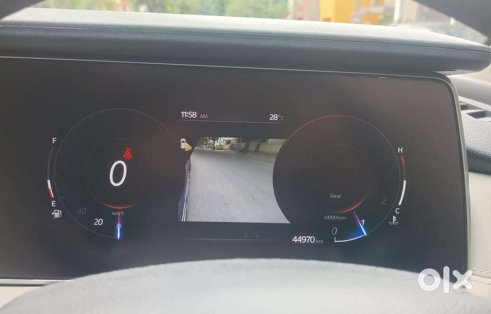 Mahindra Xuv700 2.2 Ax 7 Diesel Mt Luxury Pack Str, 2023, Diesel