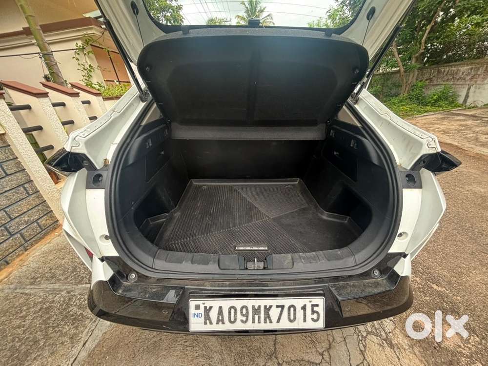 Tata Curvv Creative S 2024 Petrol Manual