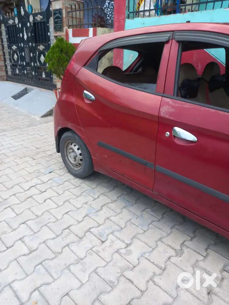 Hyundai Eon 30nov 2012 Petrol 83700 Km Driven