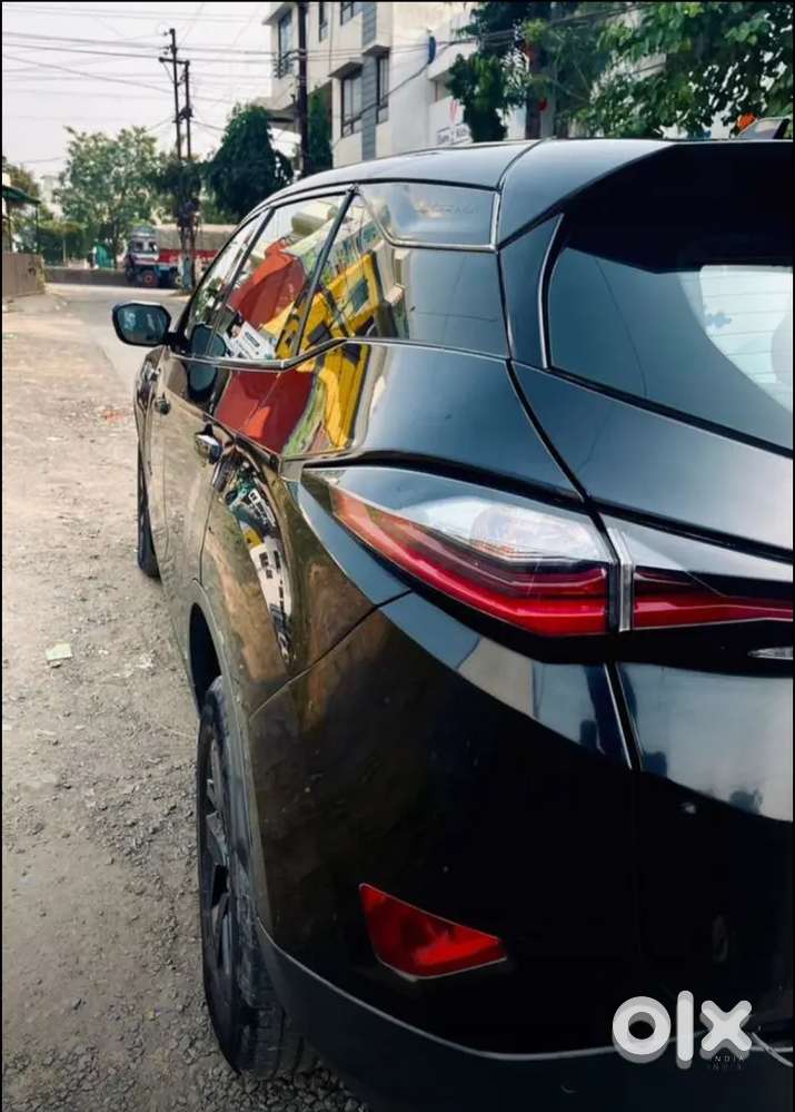 Showroom Condition Tata Harrier Sunroof