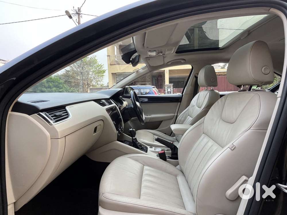 Skoda Octavia 1.8 Tsi At L K, 2018, Petrol