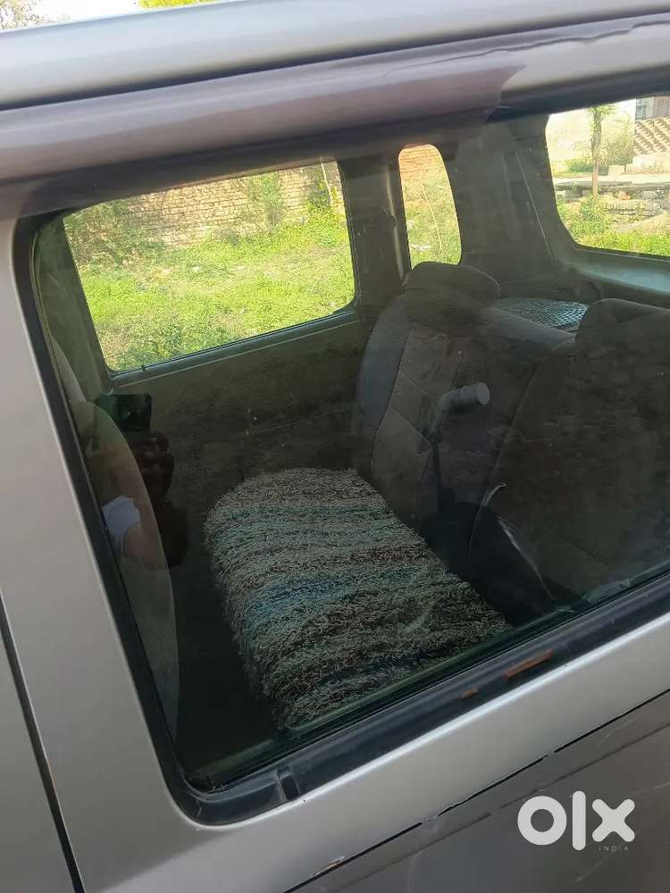 Maruti Suzuki Dzire 2011