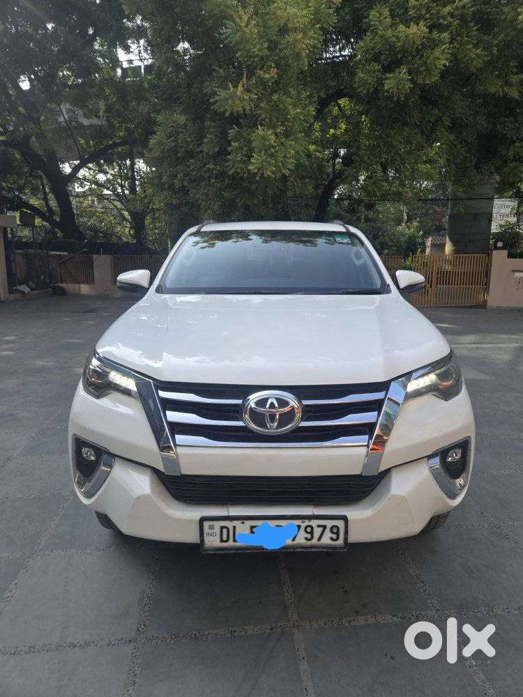 Toyota Fortuner 3.0 4x2 Automatic, 2019, Diesel