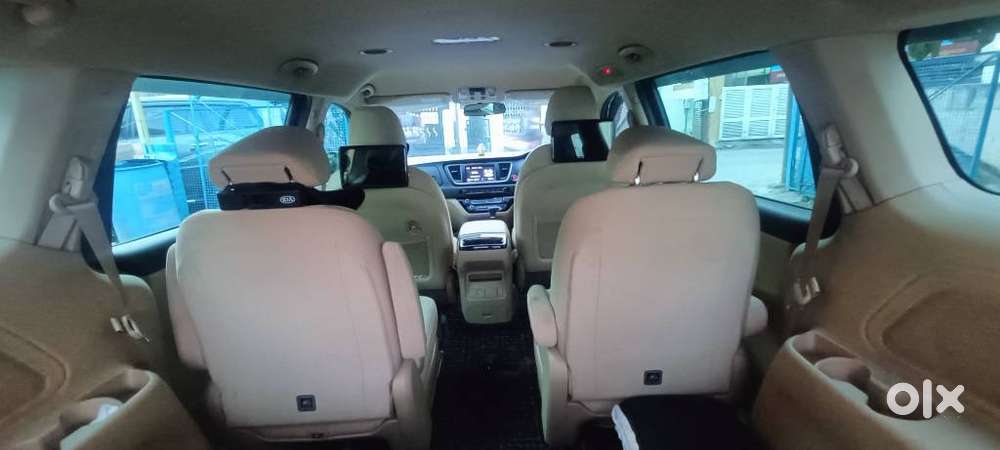 Kia Carnival Premium, 2020, Diesel