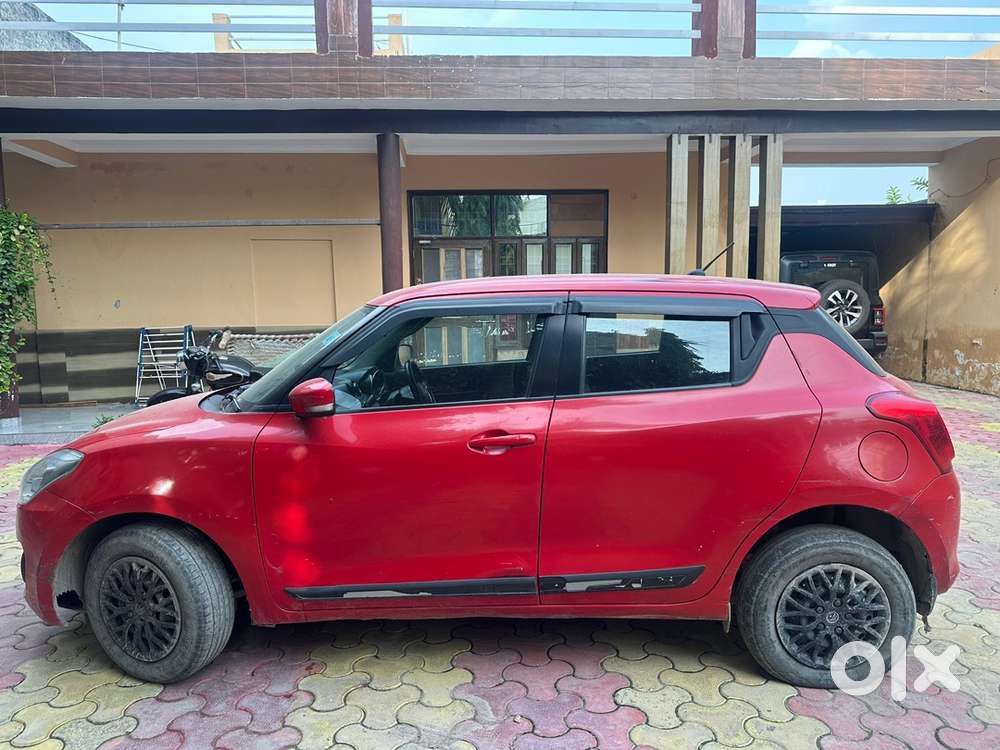 Maruti Swift Vxi 2018