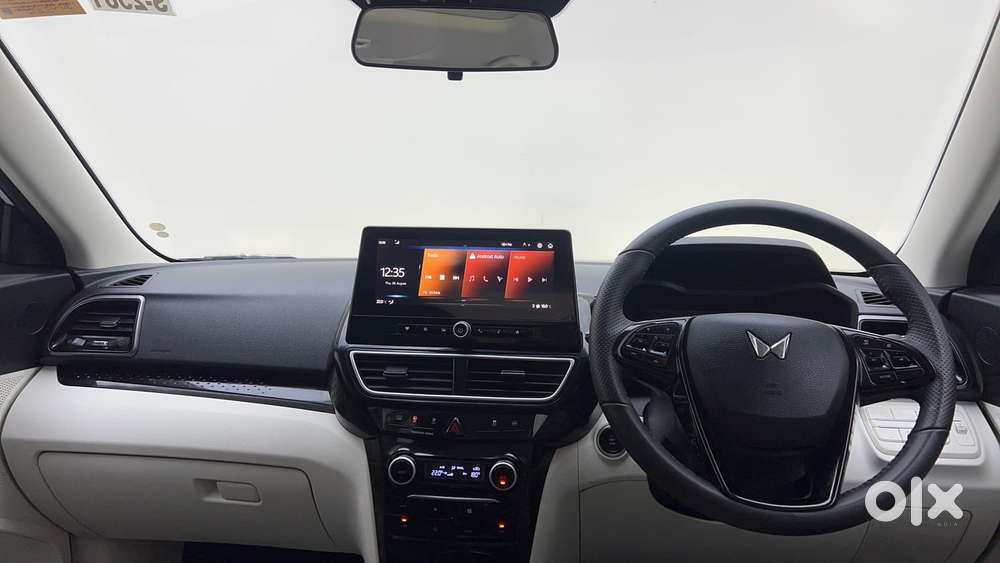Mahindra Xuv 3xo Ax5 1.5 Diesel Autoshift Plus, 2024, Diesel