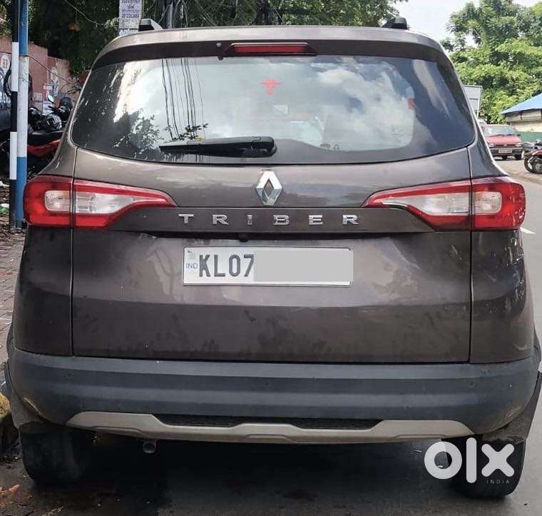 Renault Triber Rxz Easy-r Amt, 2023, Petrol