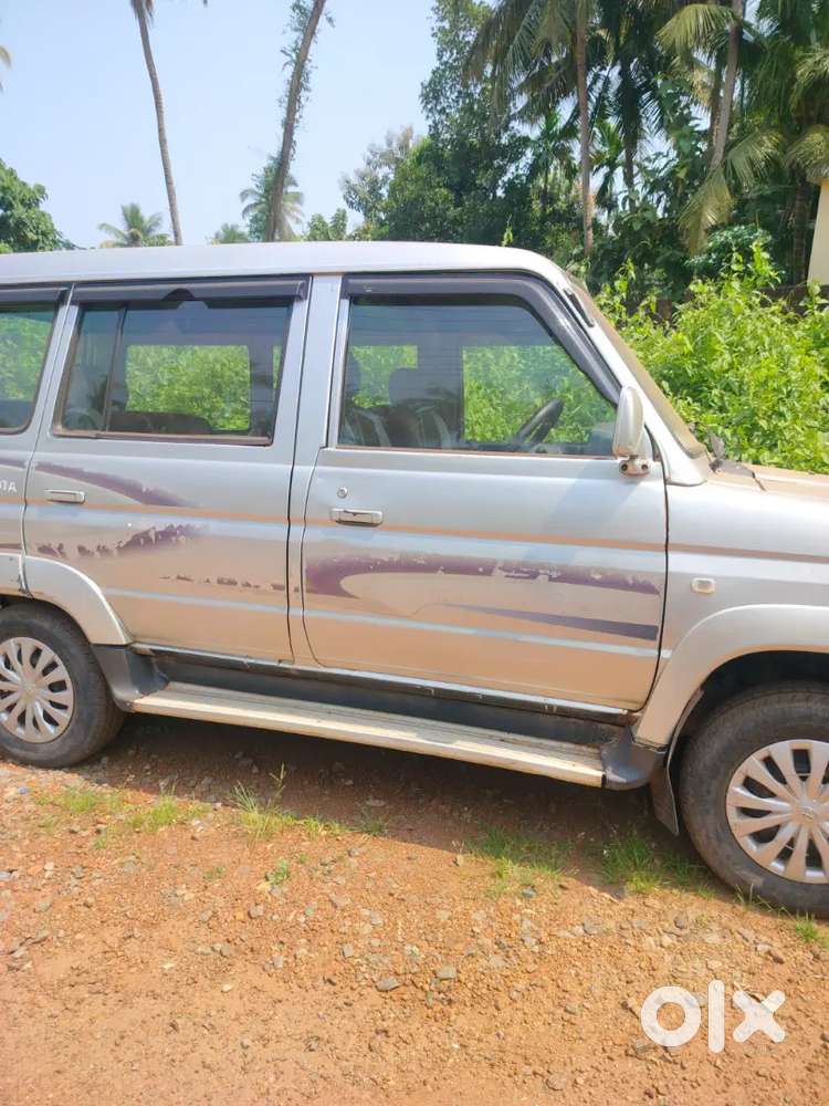 Toyota Qualis 2.4 D 2004