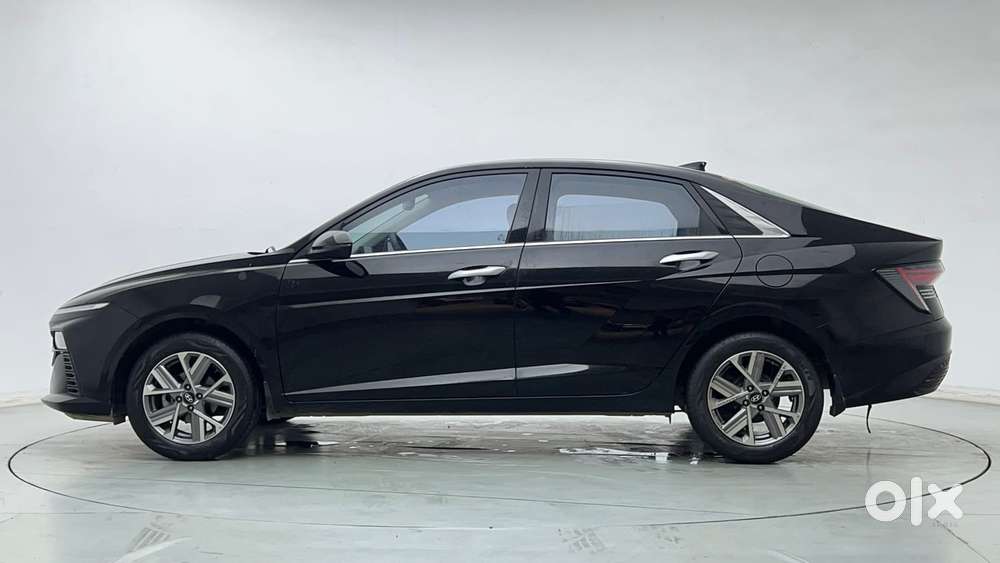 Hyundai Verna 1.5 Sx (o) Petrol Mt, 2023, Petrol