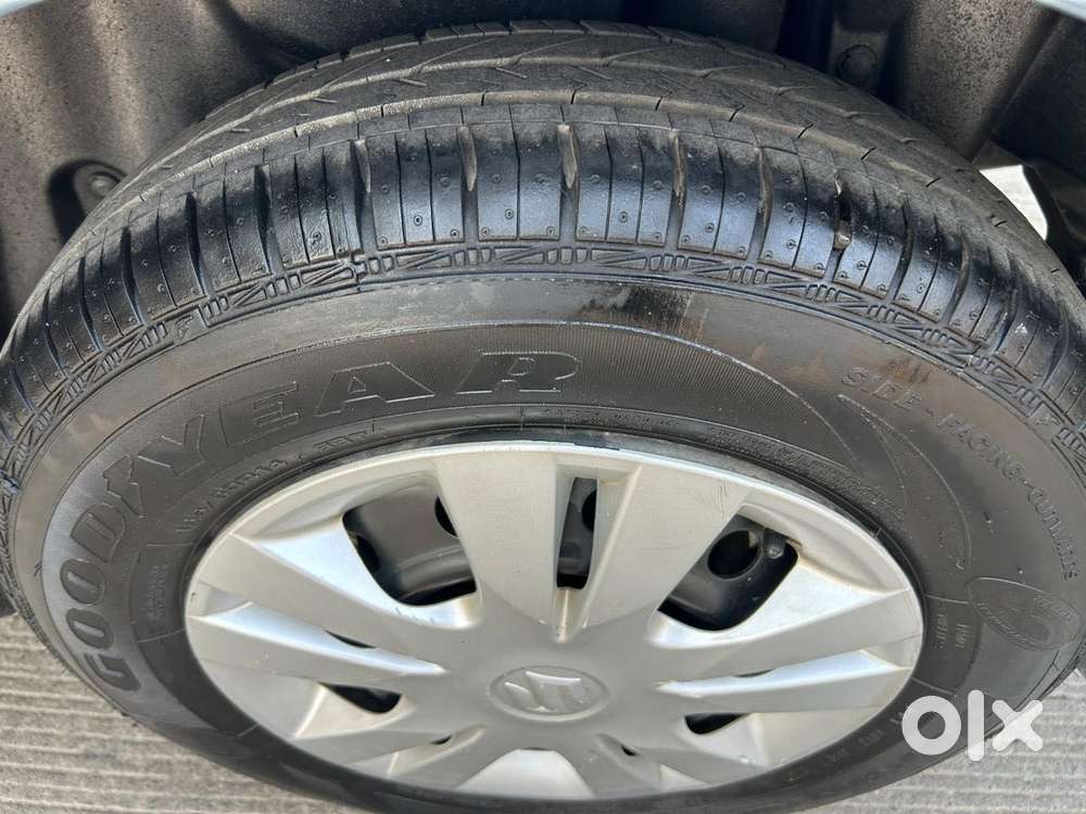 Maruti Suzuki Dzire 1.2 Vxi, 2012, Petrol