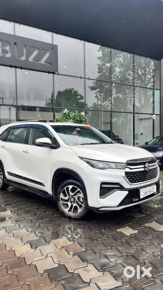 Maruti Suzuki Invicto Alpha Plus 7str, 2025, Petrol