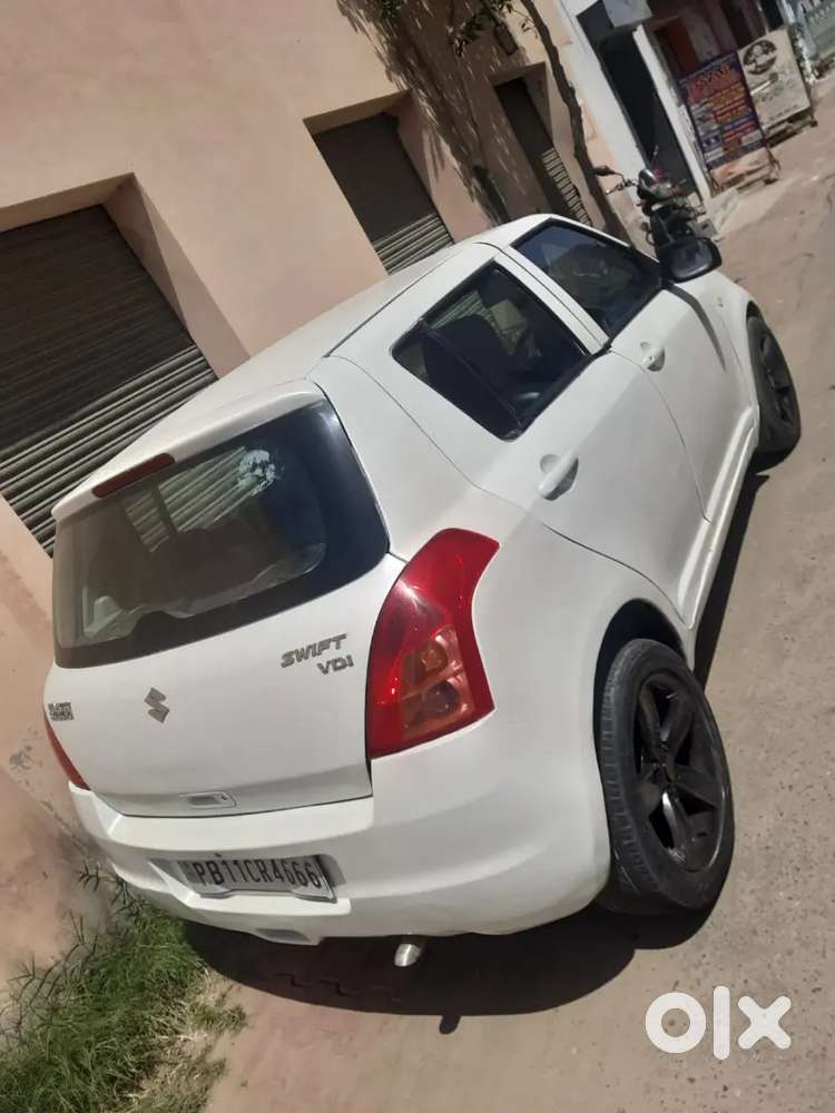 Maruti Suzuki Swift 2007 Diesel 108562 Km Driven