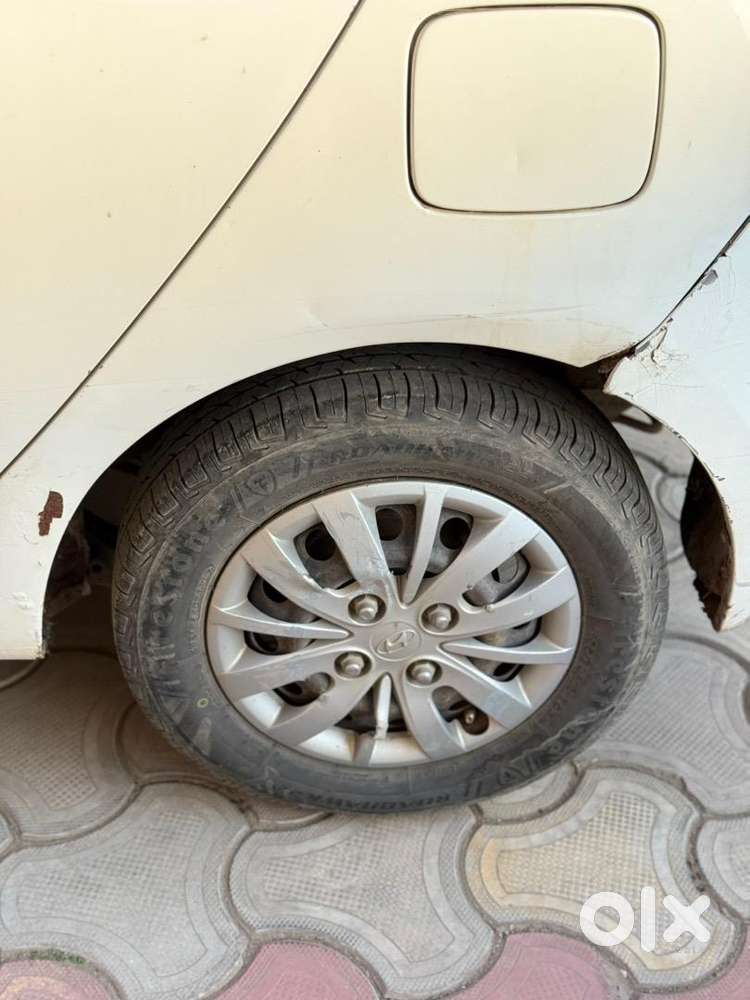 2015 Hyundai I10 Sportz 1.1 Petrol