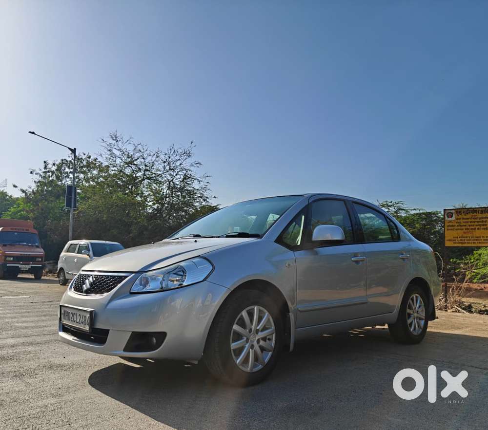 Maruti Suzuki Sx4 Zxi, 2012, Petrol