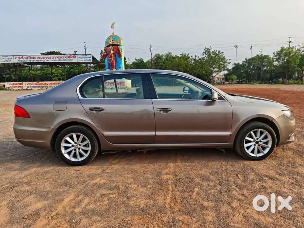 Skoda Superb 2014 Diesel Well Maintained