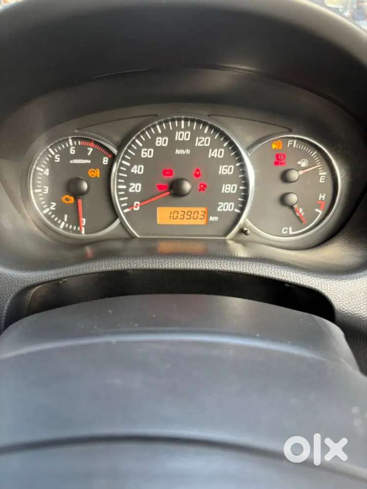 Maruti Suzuki Swift Dzire 2011