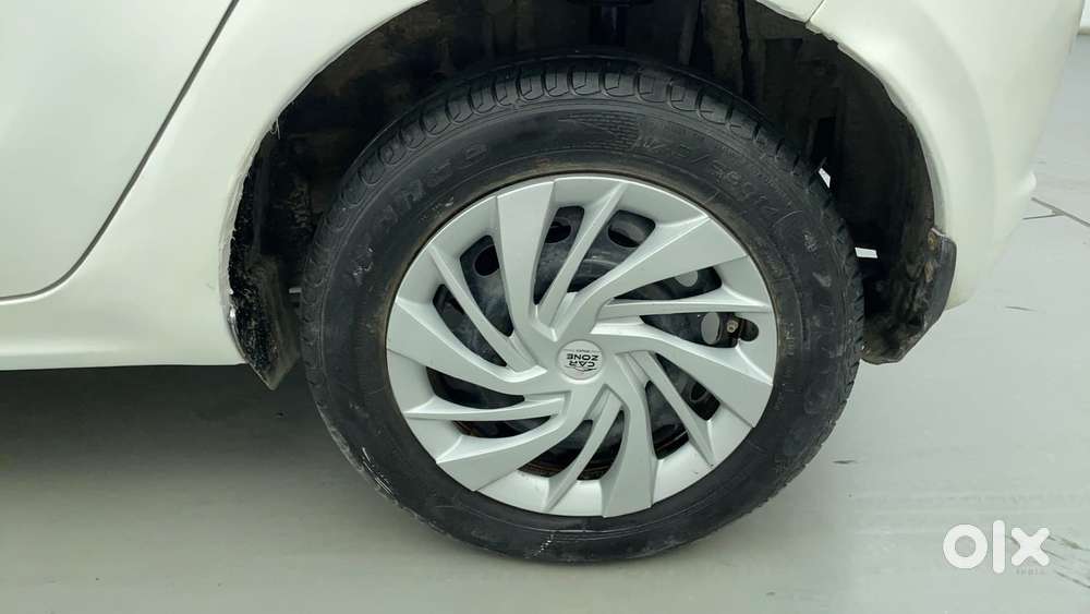 Tata Tiago 1.2 Revotron Xt, 2016, Petrol