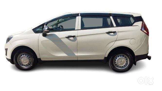 Mahindra Marazzo M2, 2019, Diesel