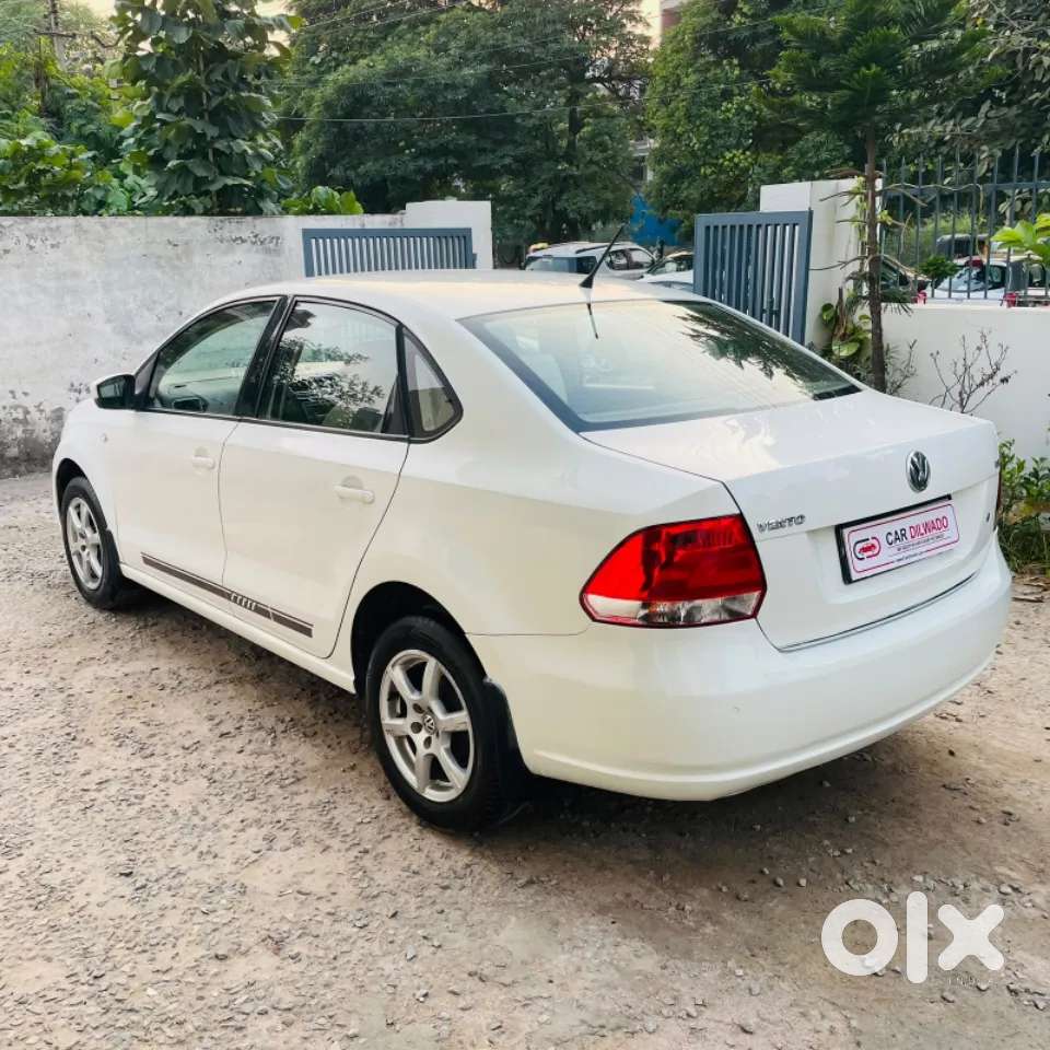 Volkswagen Vento Petrol Highline At, 2014, Petrol