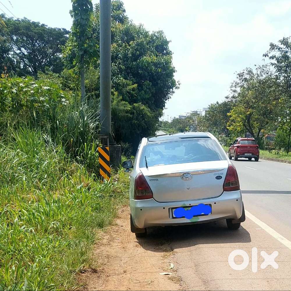 2012 Toyota Etios G