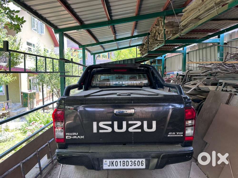 Isuzu D-max V-cross 2017 Diesel Pickup