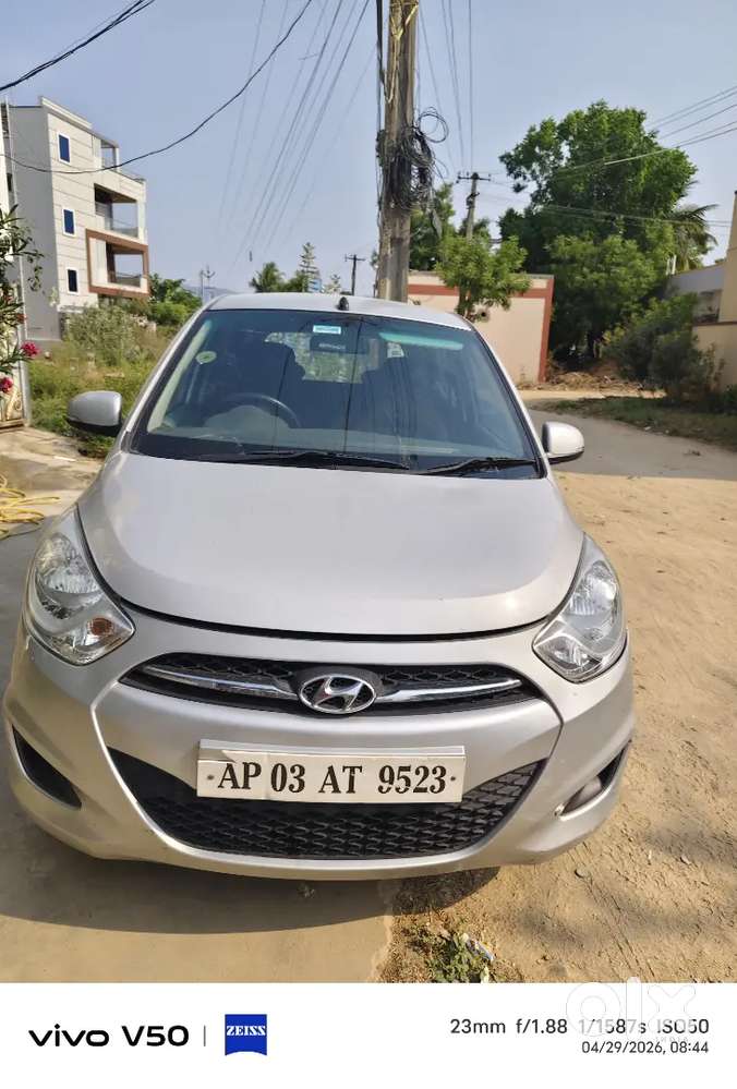 Hyundai I10 Sportz 2011 Car