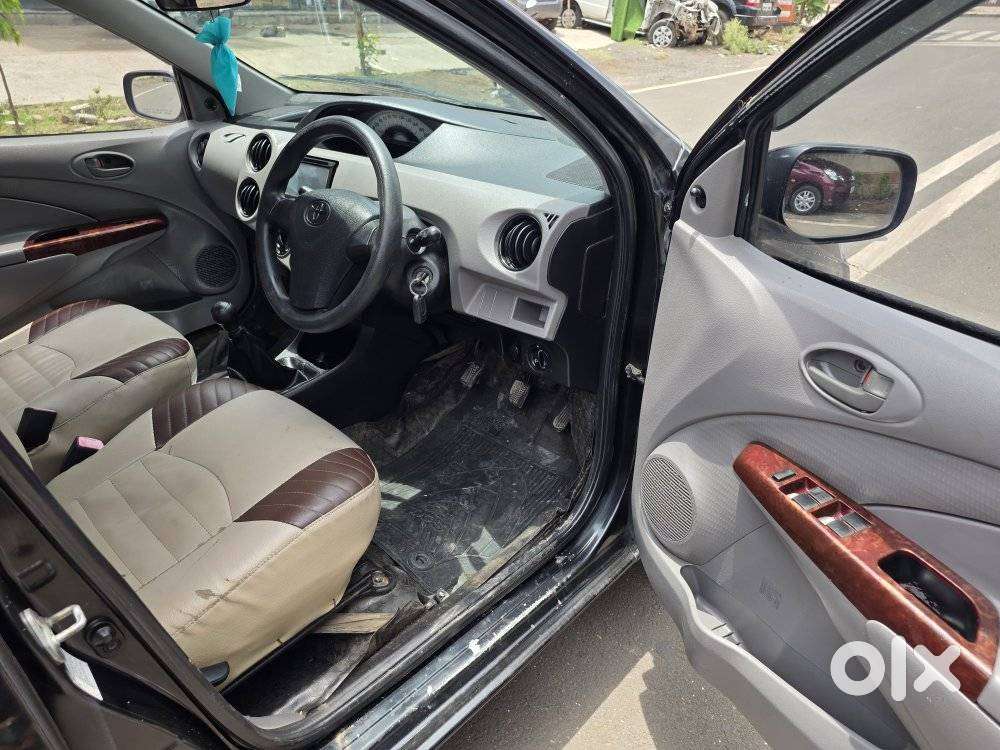 Toyota Etios Xclusive Petrol, 2011, Petrol
