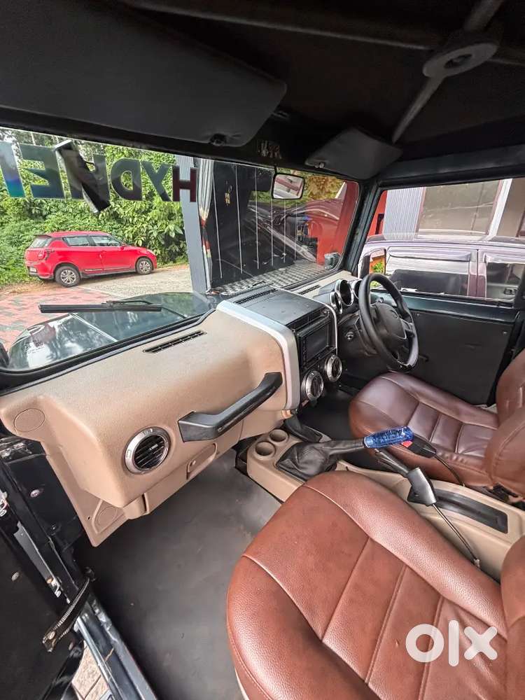 Mahindra Jeep 2006 Diesel 160000 Km Driven