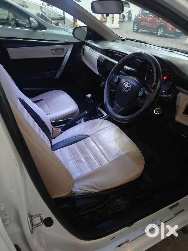 Toyota Corolla Altis 1.8 J, 2014, Cng & Hybrids