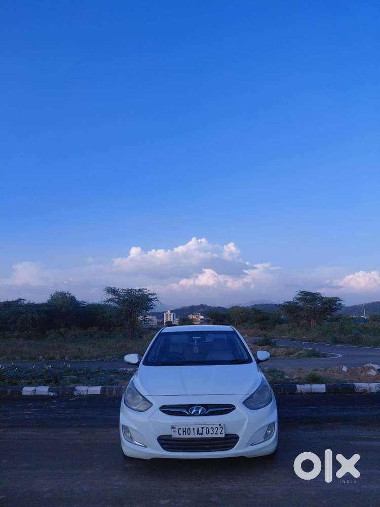 Hyundai Fluidic Verna 2013 Diesel 156000 Km Driven