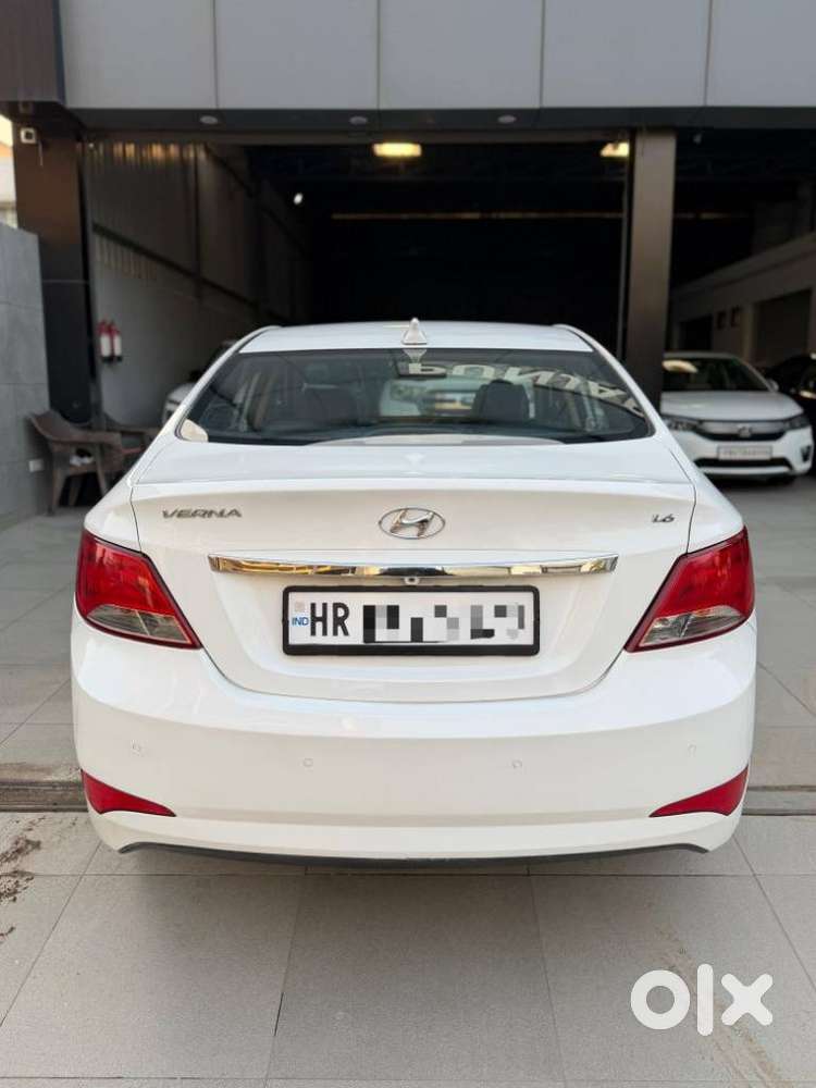Hyundai Verna Fluidic 1.6 Vtvt Sx Automatic, 2015, Petrol
