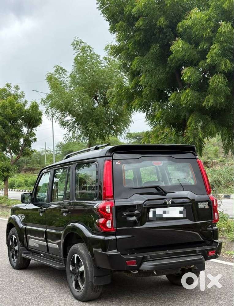 Mahindra Scorpio Classic 2.2 S 11 Mt 7 Str, 2024, Diesel