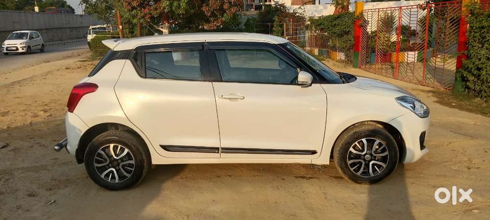 Maruti Suzuki Swift 1.2 Vxi (o), 2023, Petrol