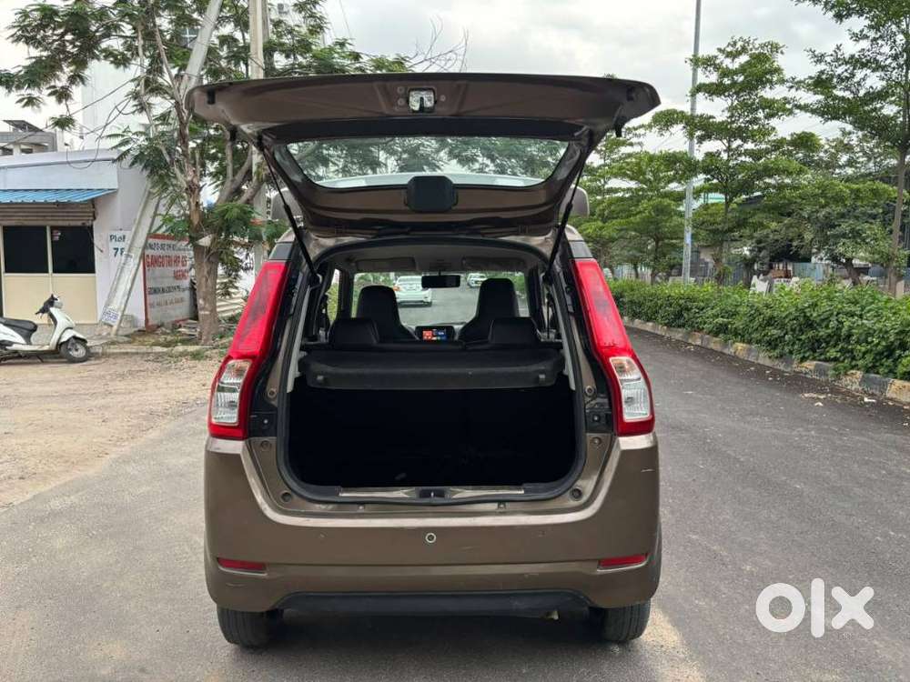 Maruti Suzuki Wagon R Zxi 1.2, 2019, Petrol