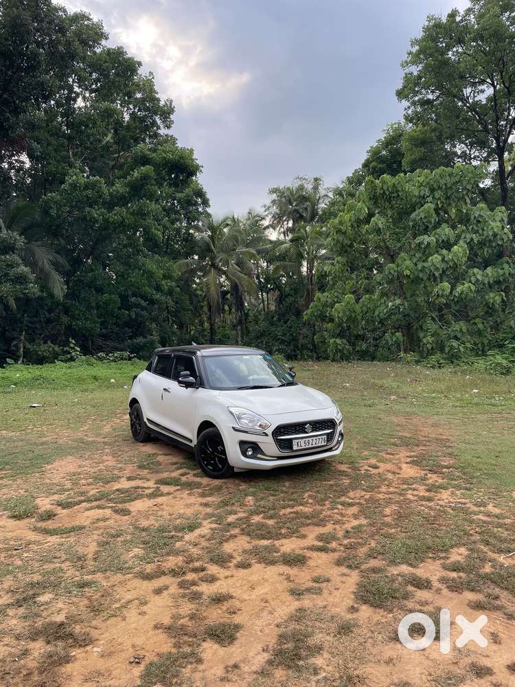 Maruti Suzuki Swift 1.2 Vxi (o), 2023, Petrol