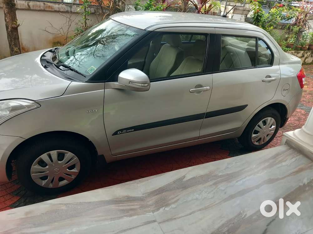 Maruti Suzuki Swift Dzire 1.2 Vxi Bsiv, 2014, Petrol