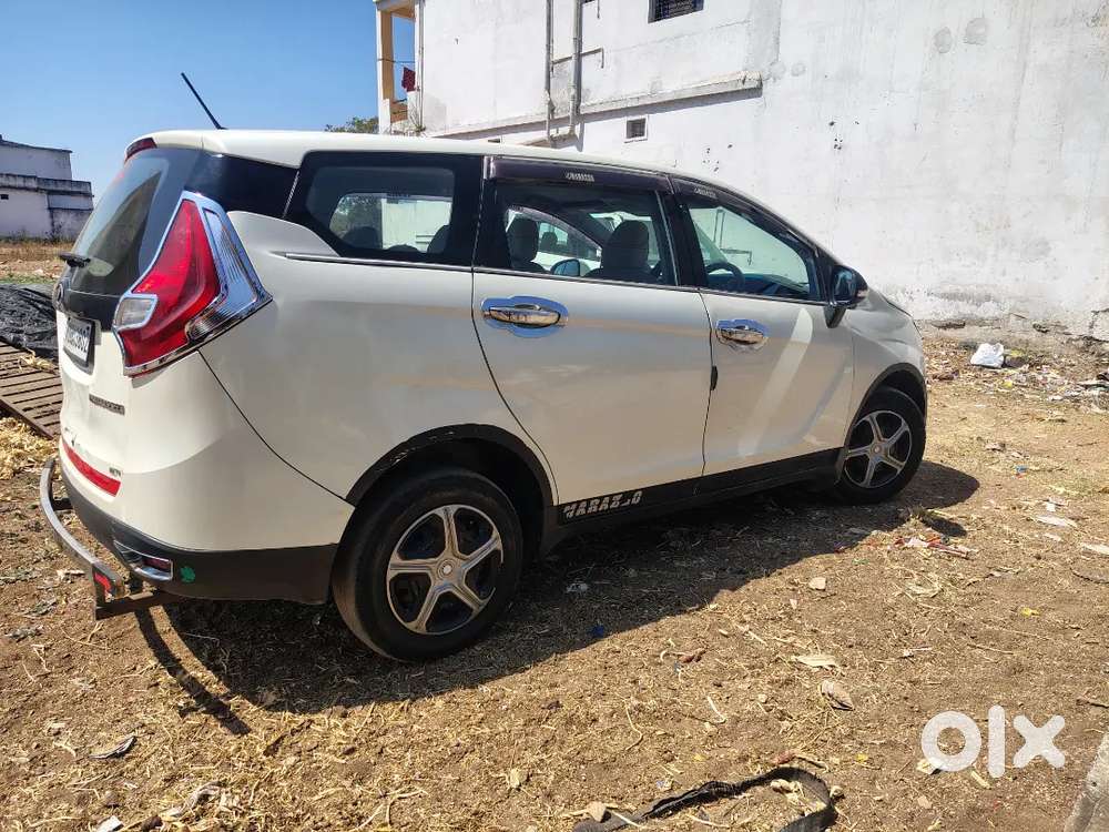 Mahindra Marazzo 2018 Diesel 180000 Km Driven