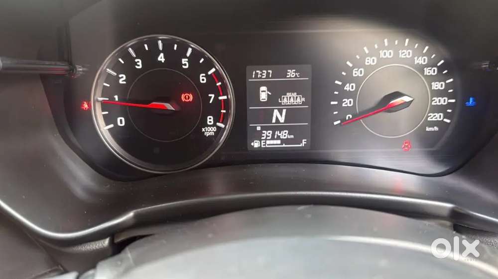 Maruti Suzuki Swift Vxi 2024